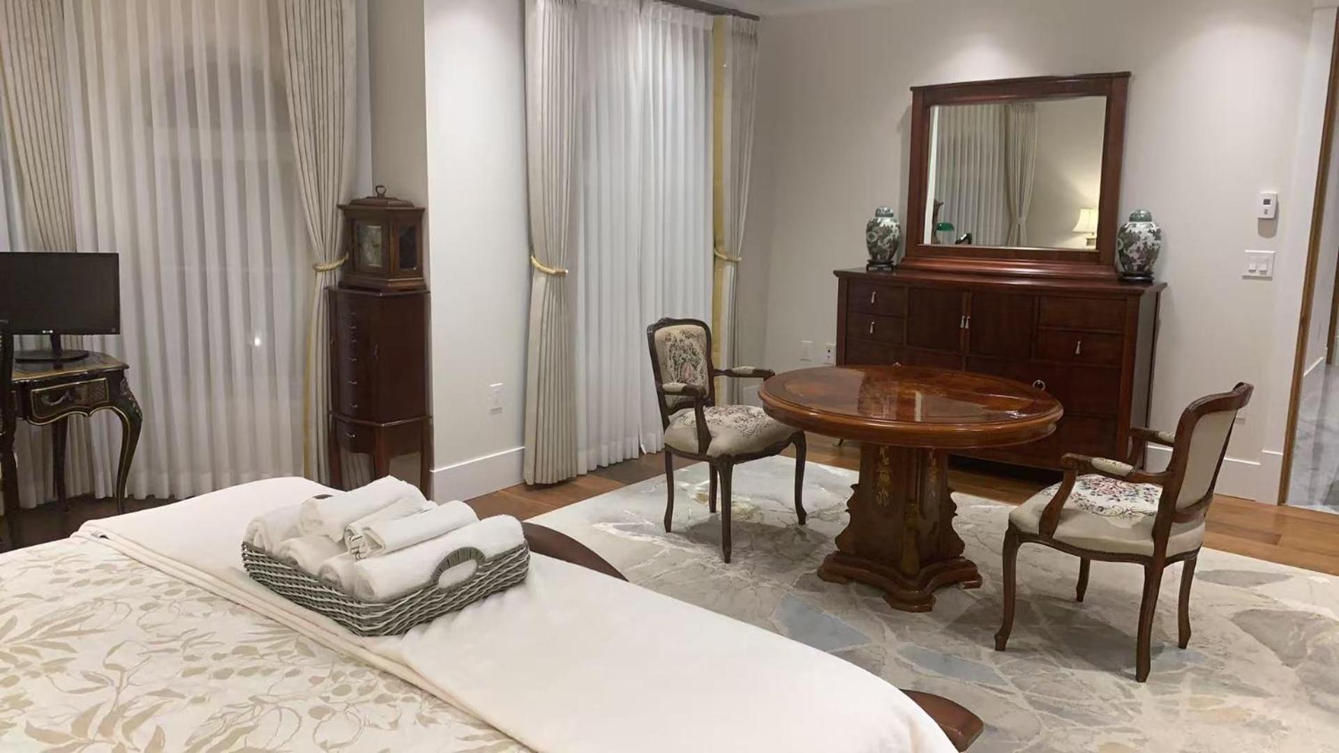 Luxurious Mansion In Richmond Elegant Rooms, Prime Location Bagian luar foto